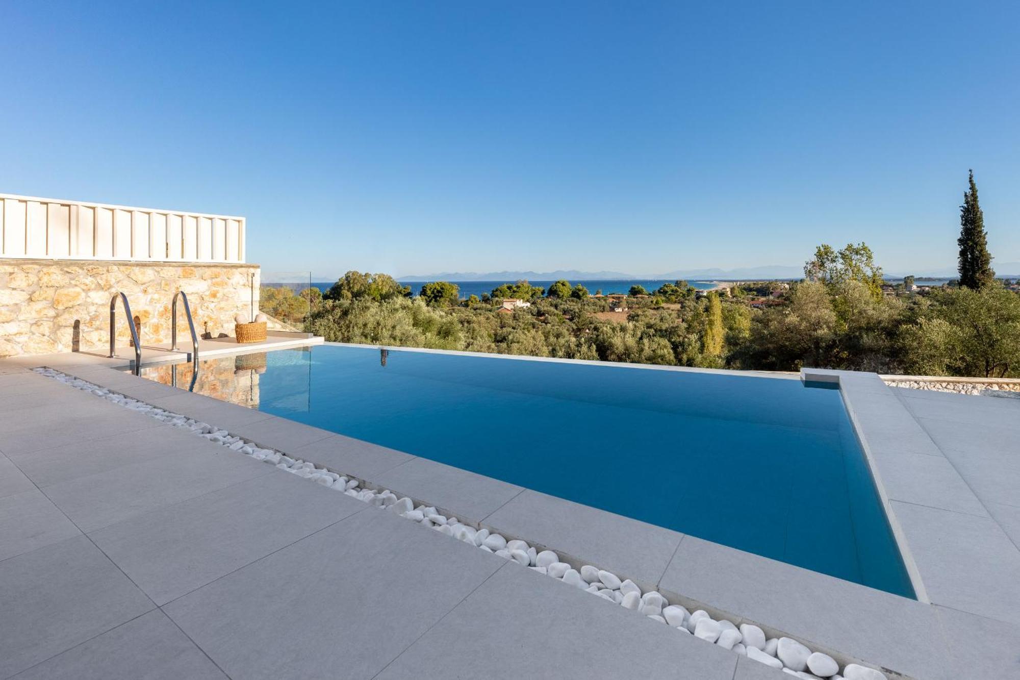 Z 4 Luxury Villas アギオス・イオアニス エクステリア 写真