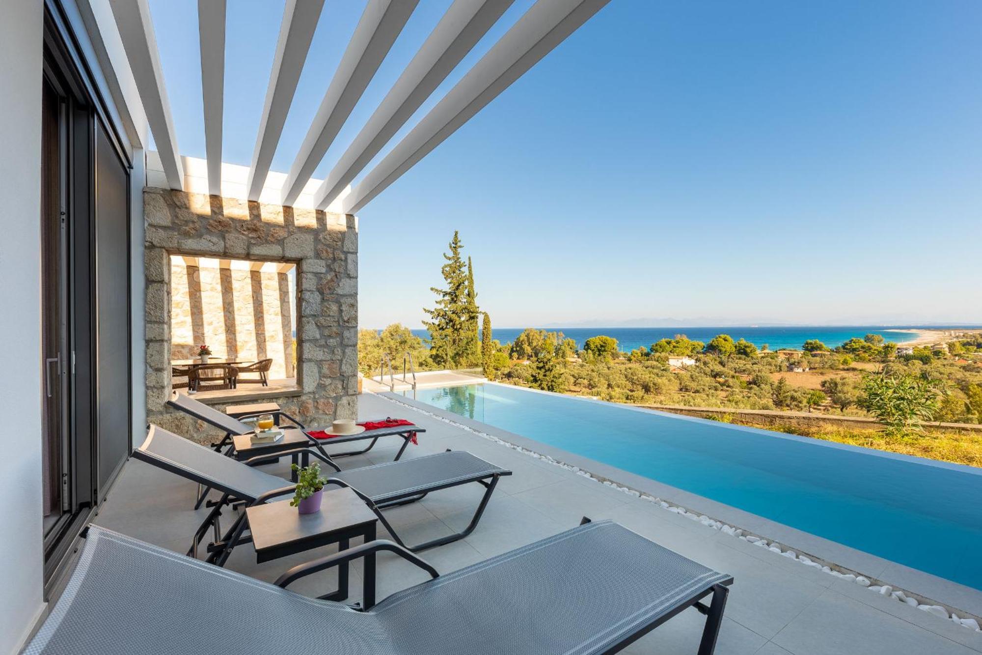 Z 4 Luxury Villas アギオス・イオアニス エクステリア 写真